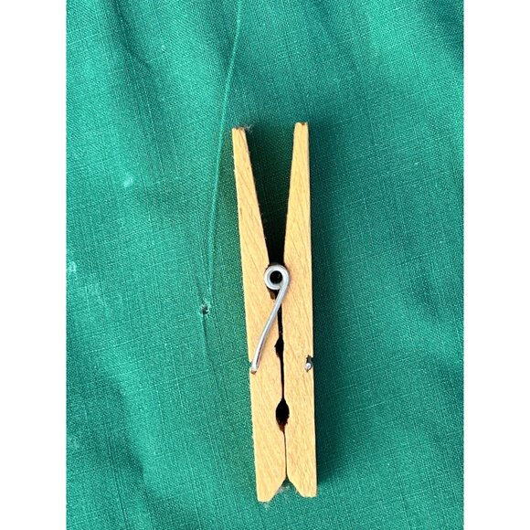 Vintage Apron With Scalloped Hem & Waistband Floral & Green 19" L Handmade - Picture 10 of 11